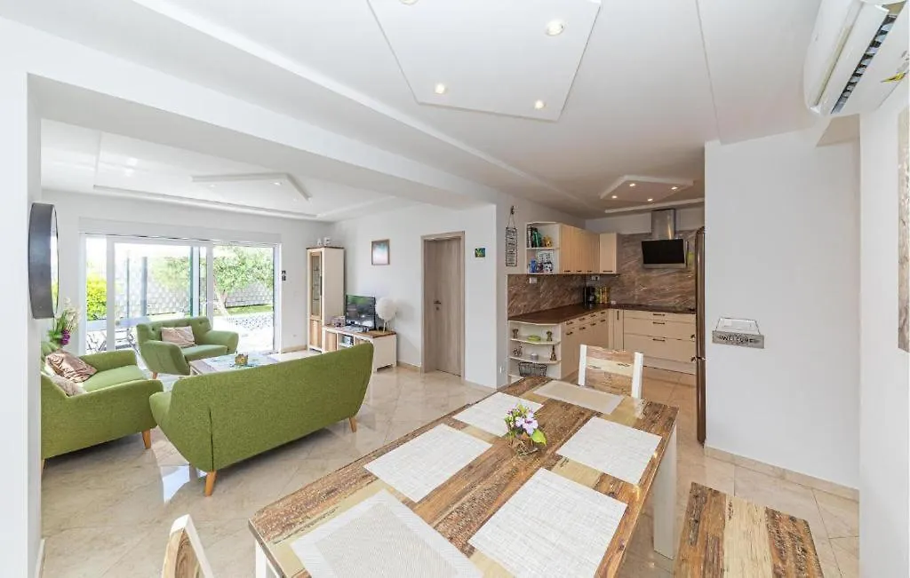 Villa Mandarina Kastela