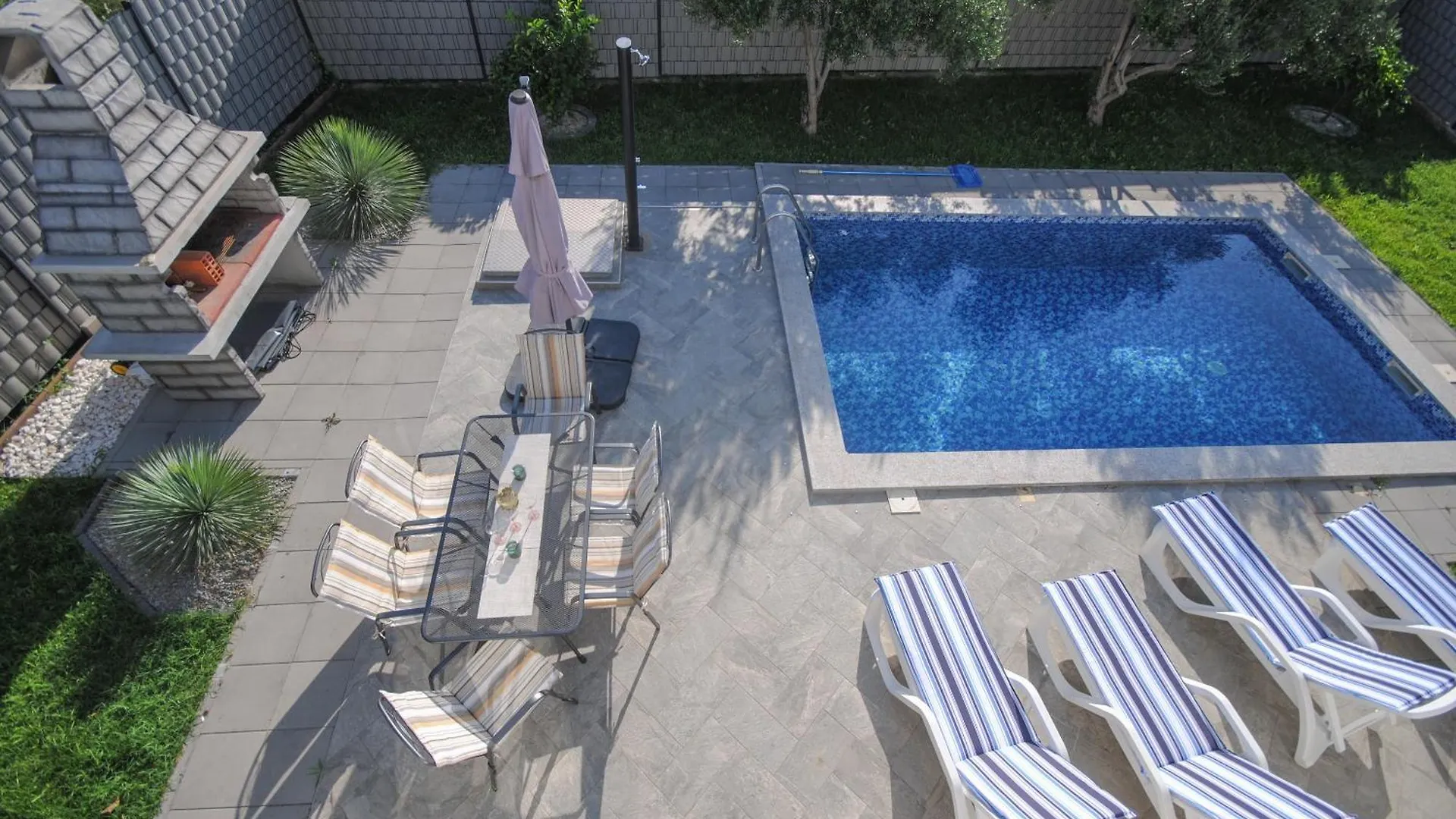 Villa Mandarina Kastela 0*,  Croatia