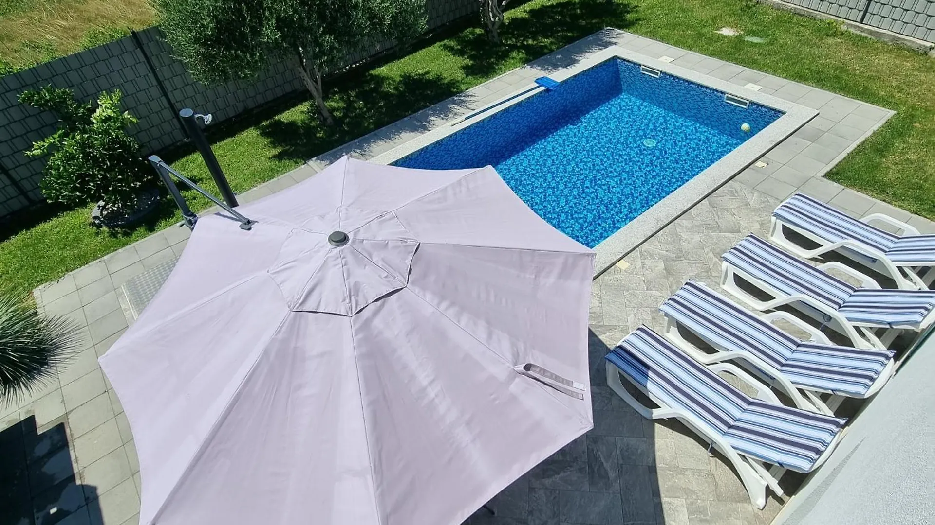 Villa Mandarina Kastela