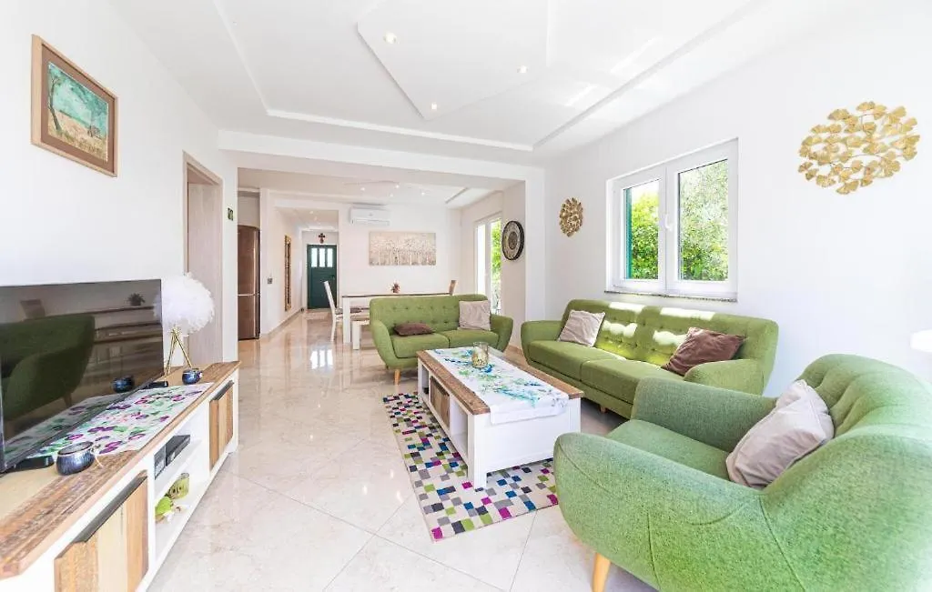 Villa Mandarina Kastela