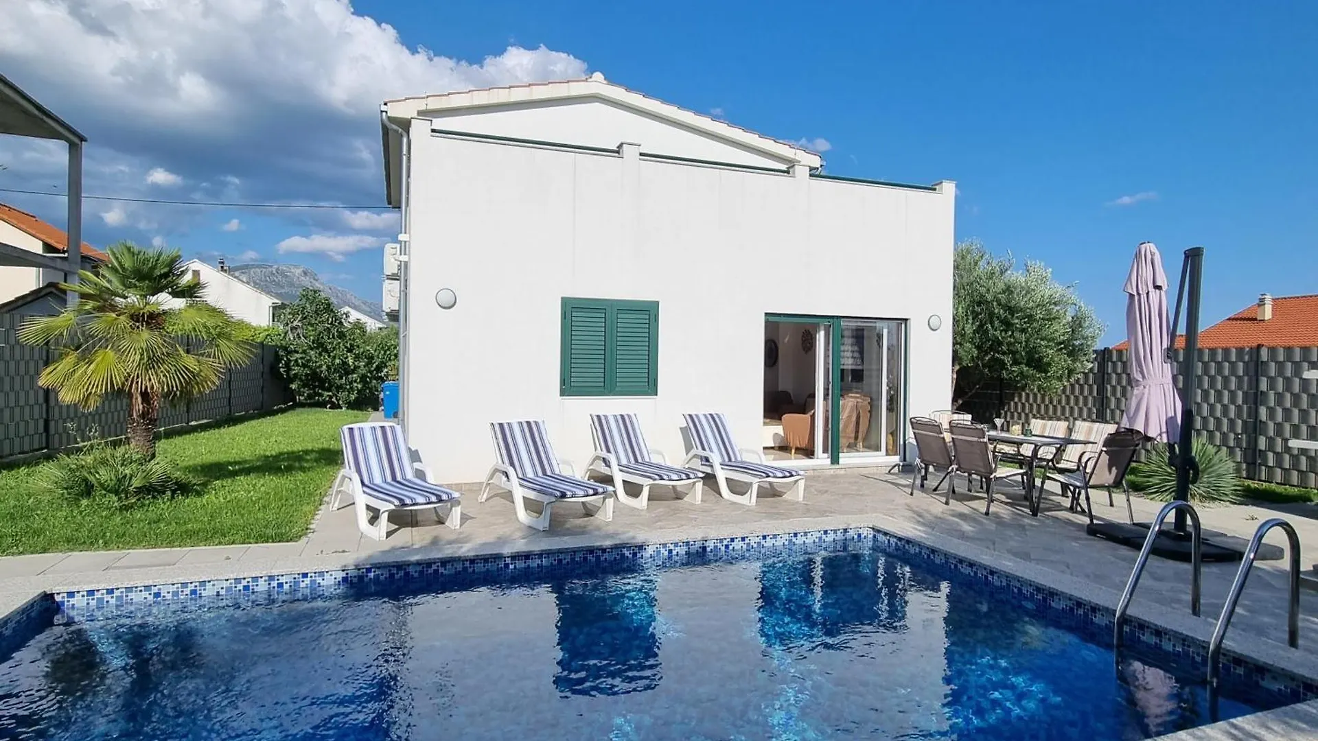 Holiday home Villa Mandarina Kastela
