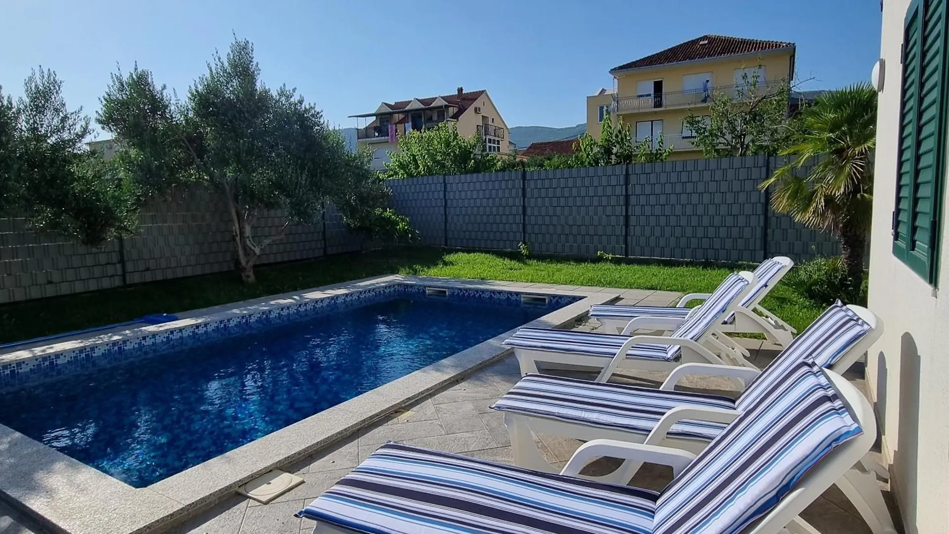 Villa Mandarina Kastela Croatia