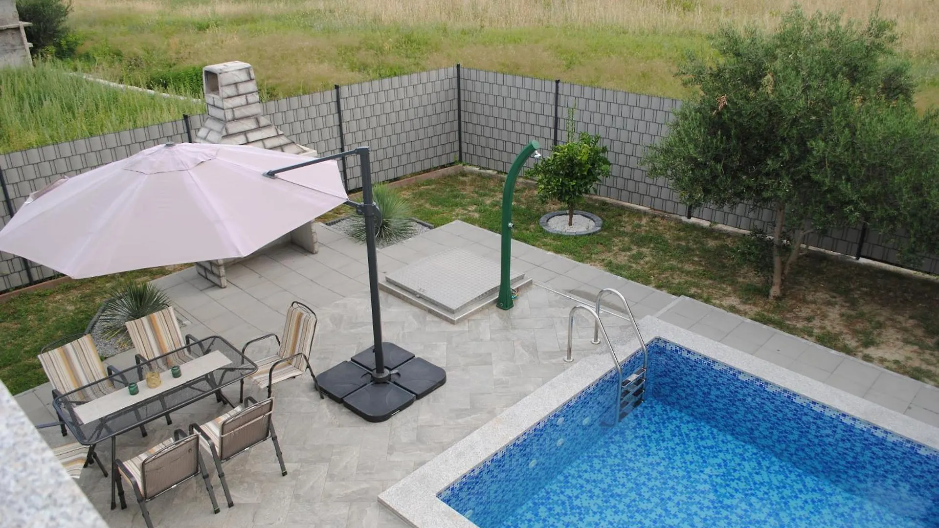 Holiday home Villa Mandarina Kastela
