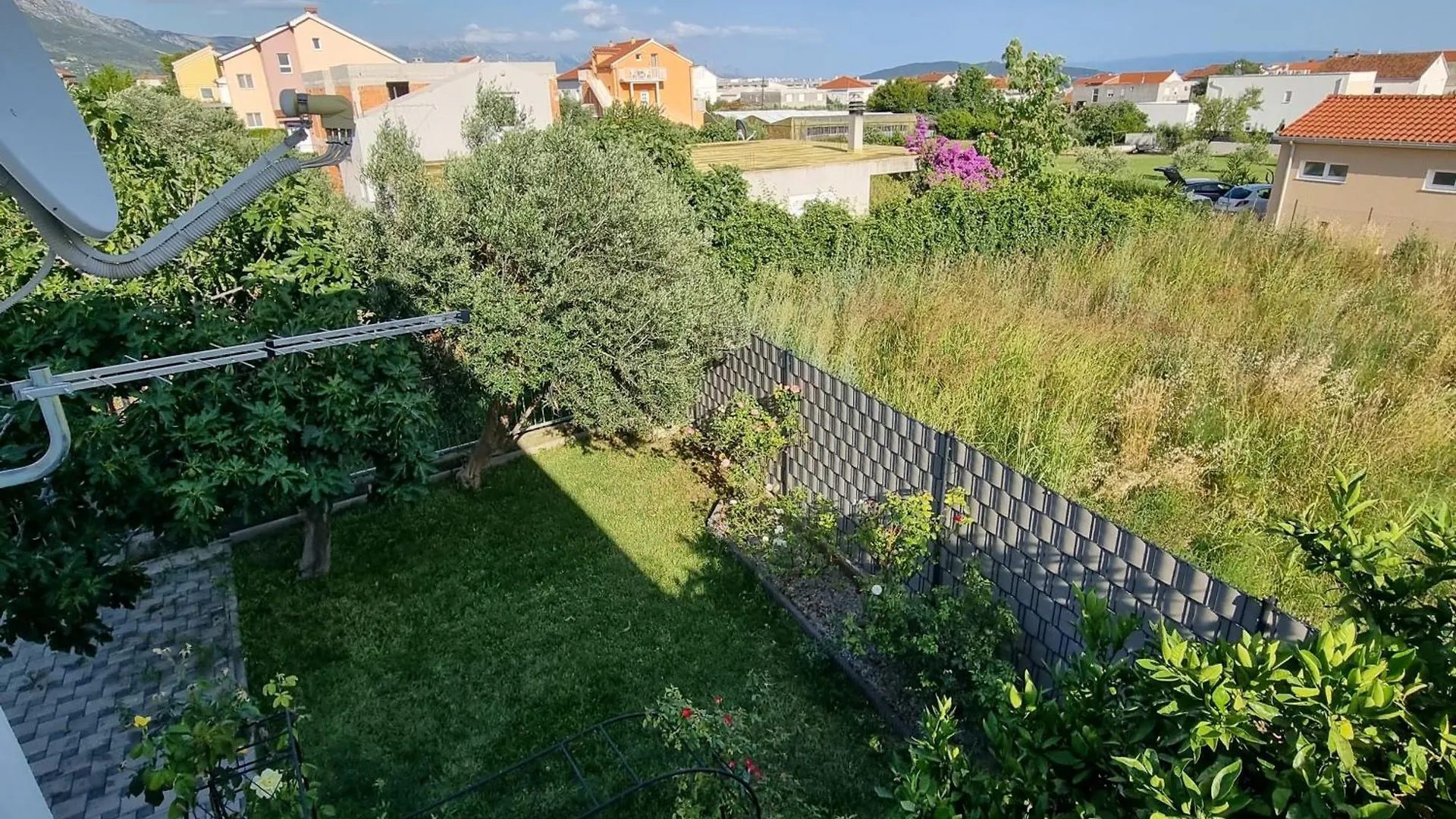 Villa Mandarina Kastela Holiday home